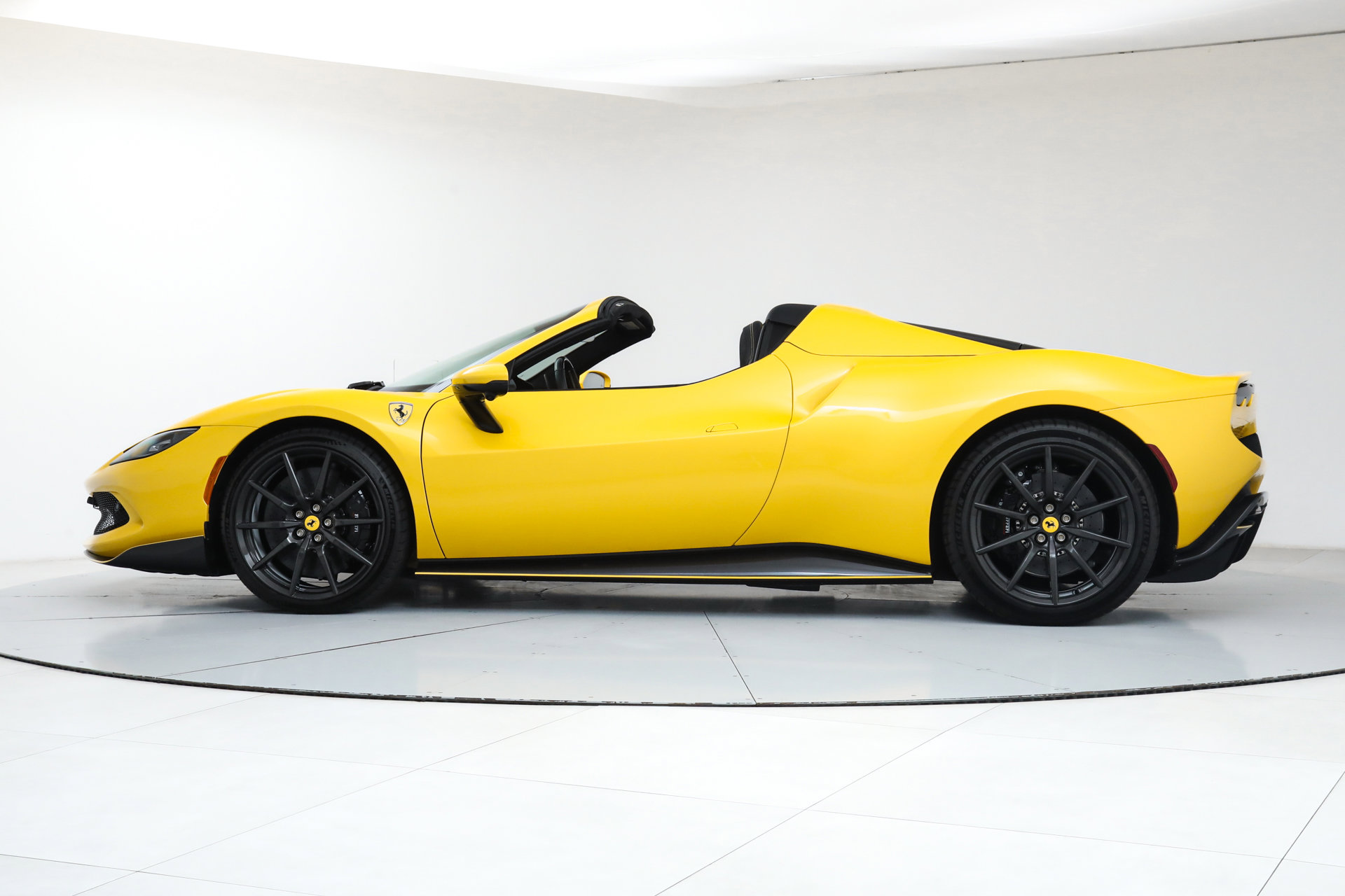 Certified 2024 Ferrari 296 GTS RWD image 4