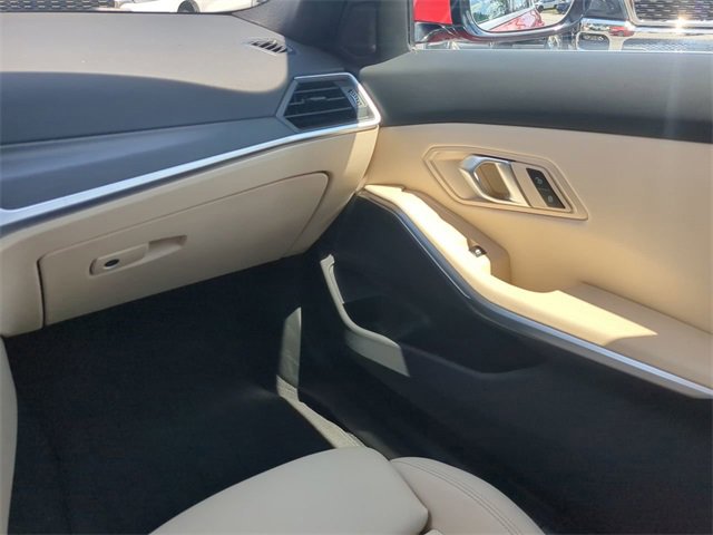 Used 2024 BMW 330i Sedan image 18
