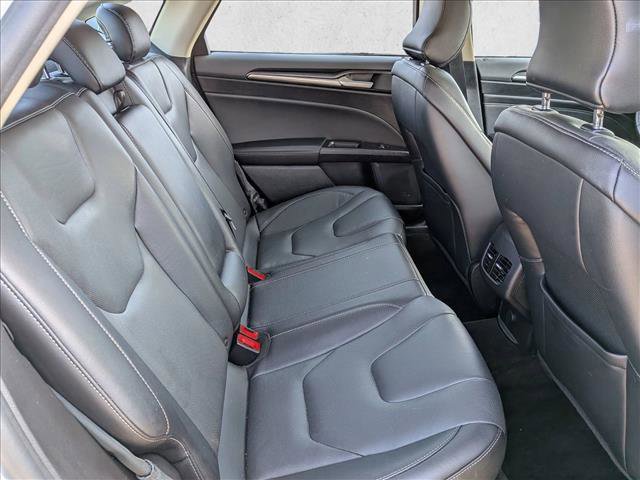 Used 2019 Ford Fusion Titanium FWD image 22