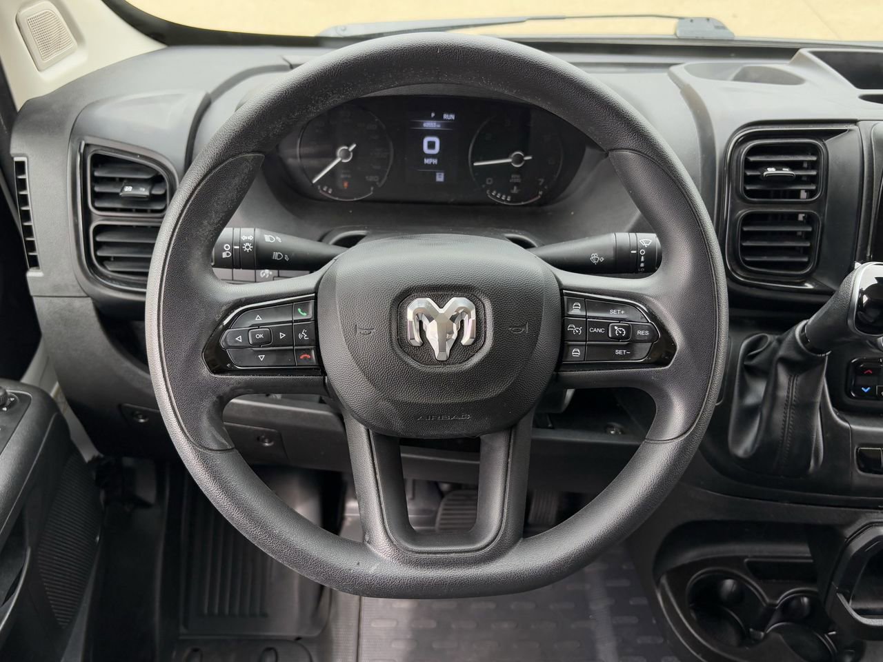 Used 2025 RAM ProMaster 2500 w/ Convenience Group image 14