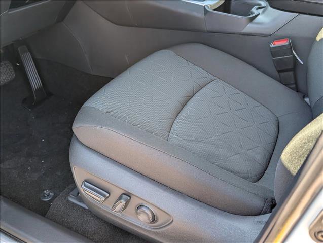 New 2025 Toyota RAV4 XLE image 4