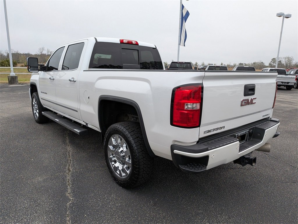Used 2019 GMC Sierra 2500 Denali w/ Duramax Plus Package image 6