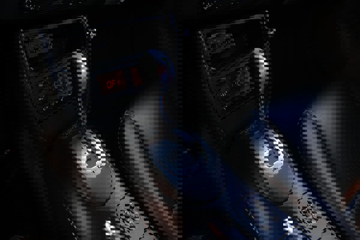 Used 2004 Porsche 911 Carrera image 20