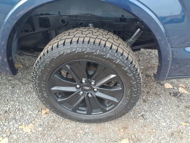 Used 2016 Ford F150 Lariat w/ Equipment Group 501A Mid image 10