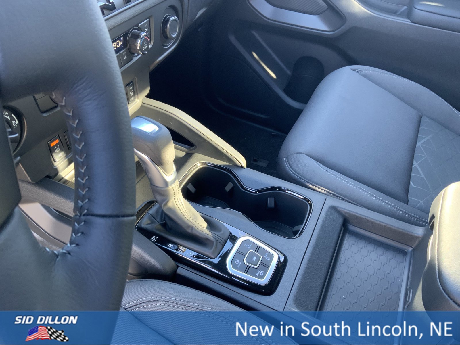 New 2026 Nissan Frontier SV w/ All-Weather Content Package image 8