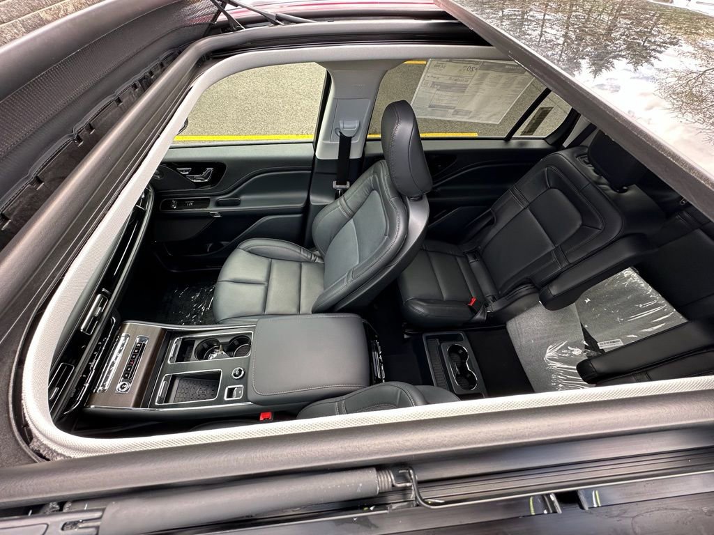 New 2026 Lincoln Aviator Reserve AWD/4WD image 6