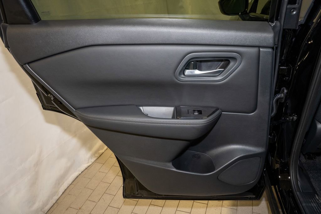 New 2026 Nissan Rogue SV image 11