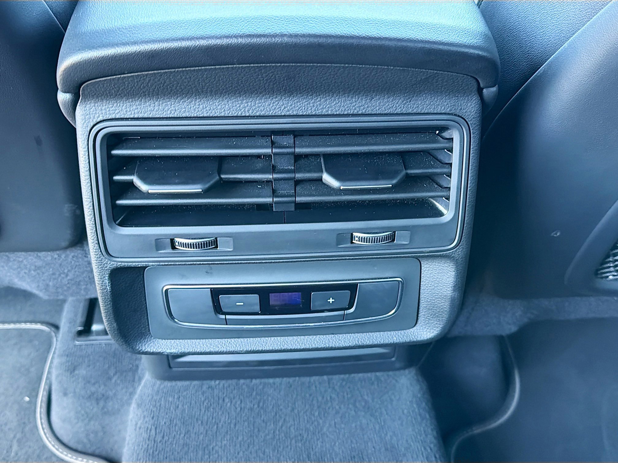 Certified 2025 Audi Q7 3.0T Premium Plus image 20