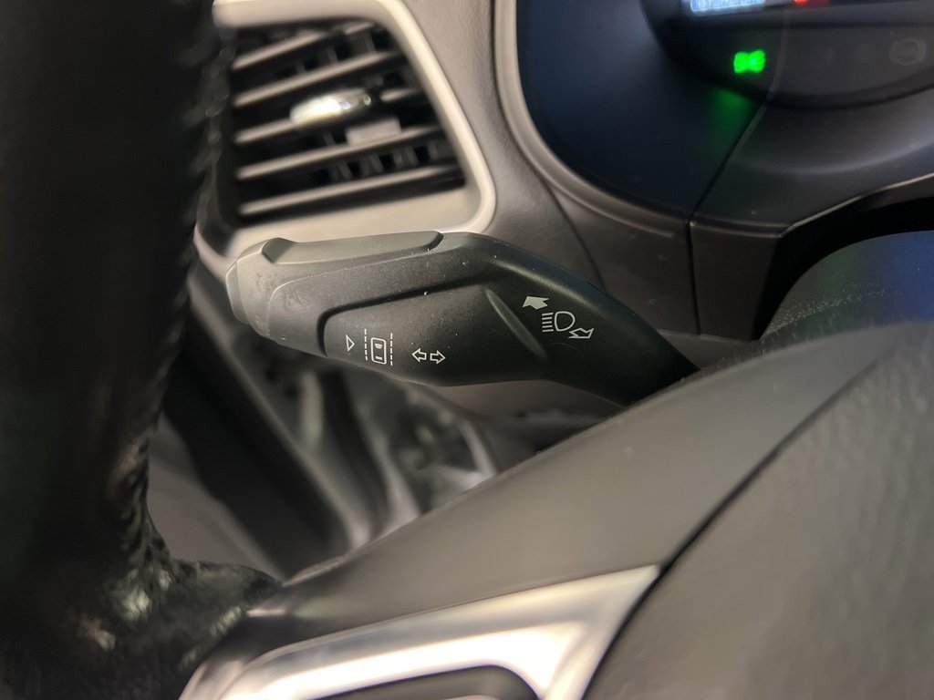 Certified 2023 Ford Edge SEL image 19