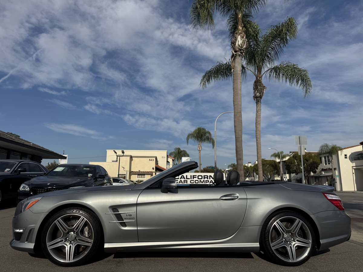 Used 2013 Mercedes-Benz SL 63 AMG image 3
