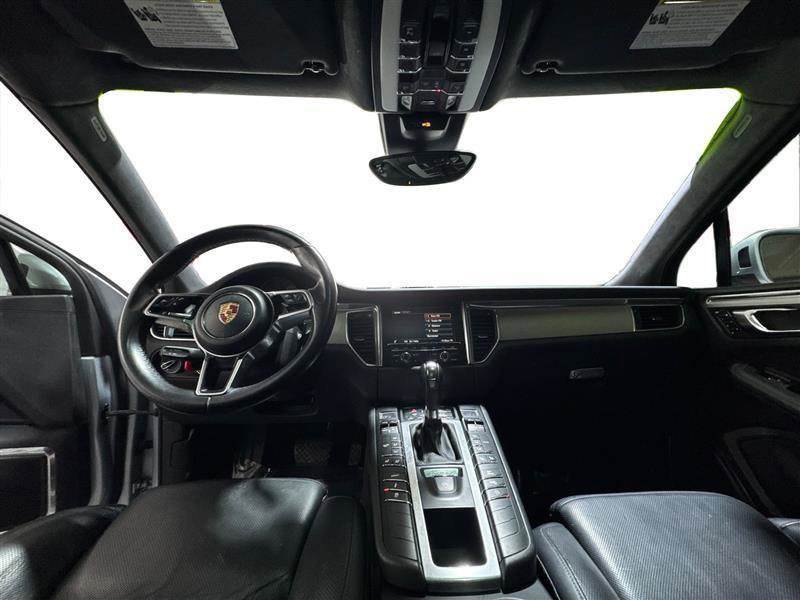 Used 2015 Porsche Macan Turbo w/ Premium Package Plus image 13