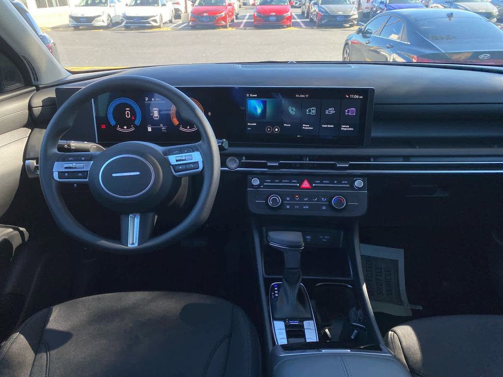 New 2026 Hyundai Tucson SE image 9