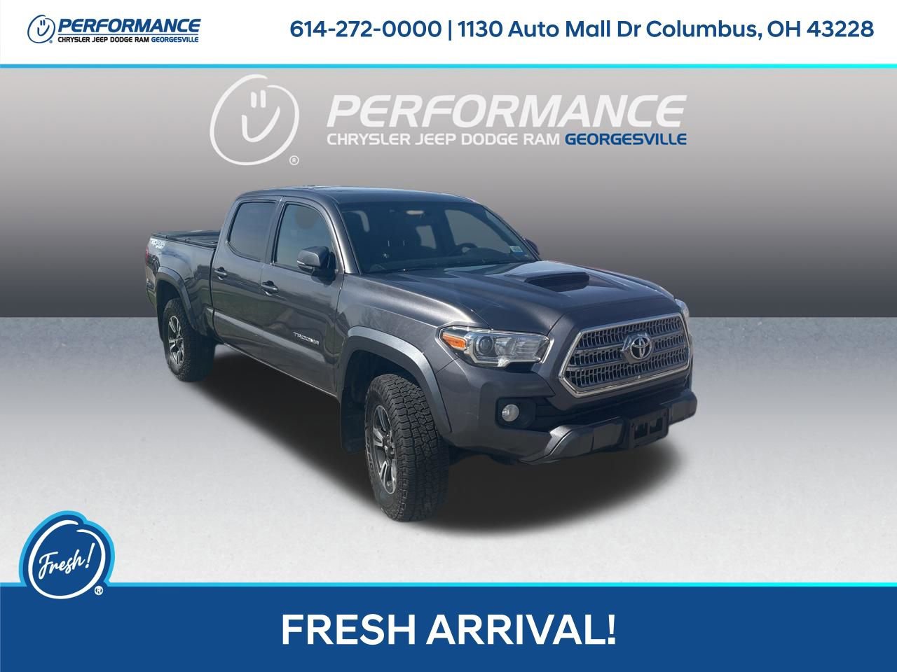 Used 2017 Toyota Tacoma TRD Sport image 1