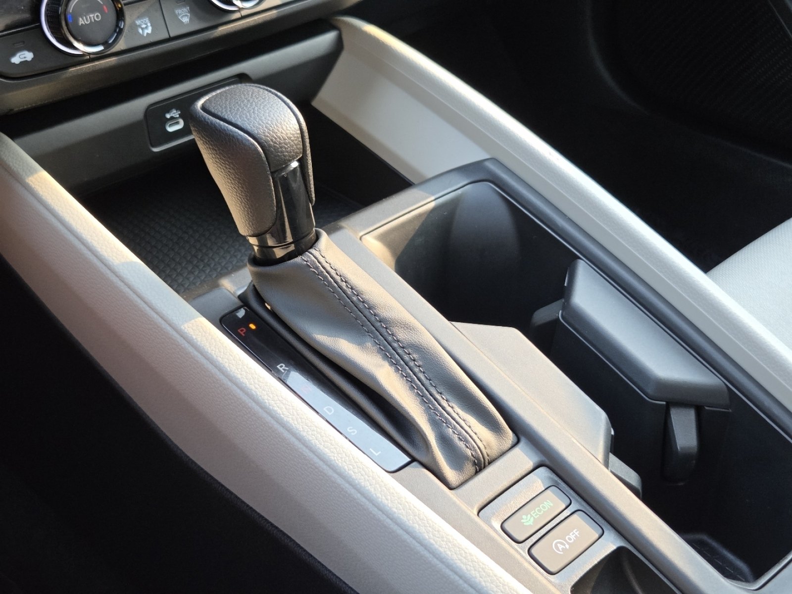 Certified 2025 Honda Accord SE image 33