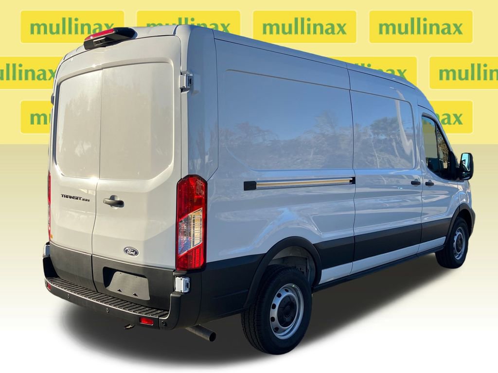 New 2026 Ford Transit 250 148 Medium Roof RWD image 4