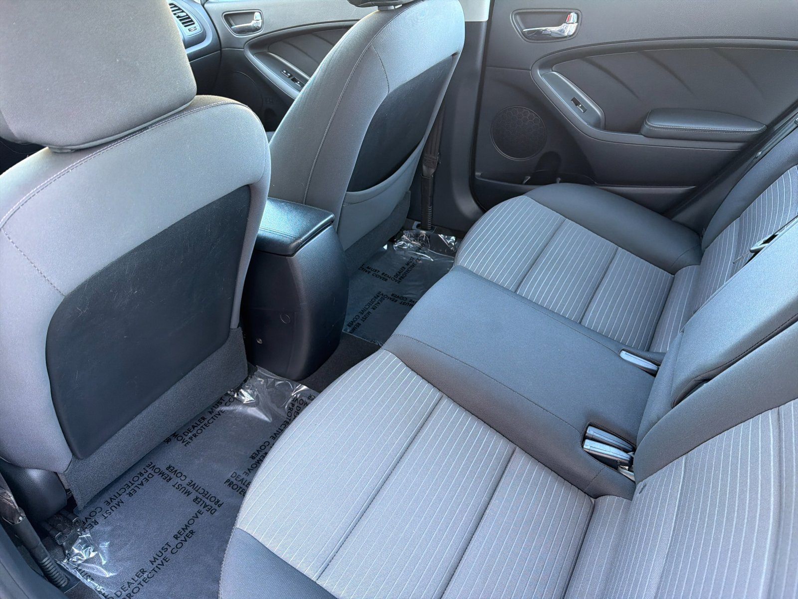 Used 2015 Kia Forte LX w/ Popular Package FWD image 14