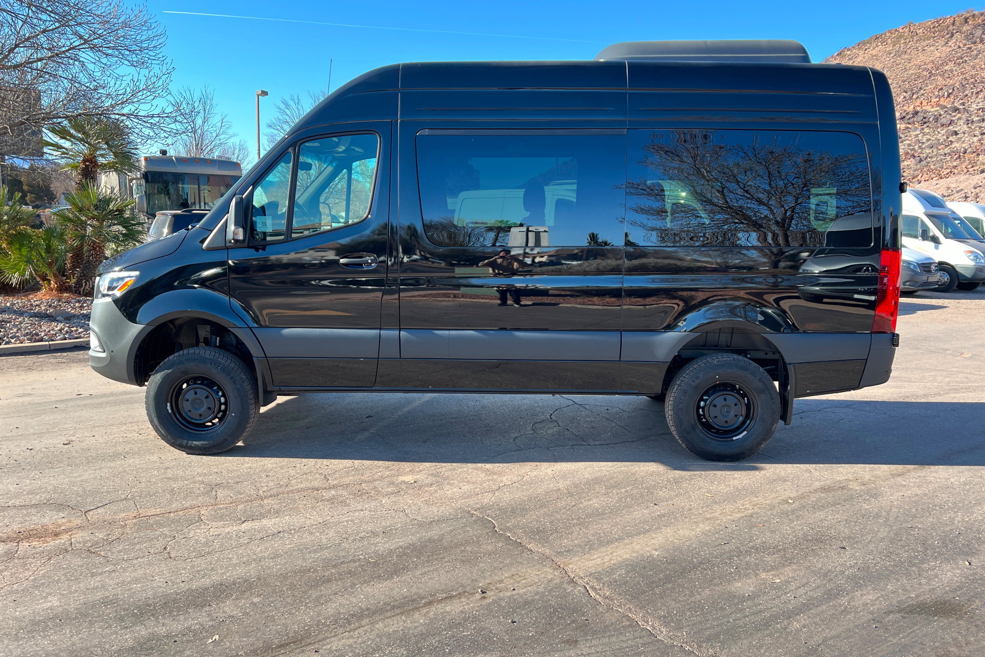 New 2025 Mercedes-Benz Sprinter 2500 image 2