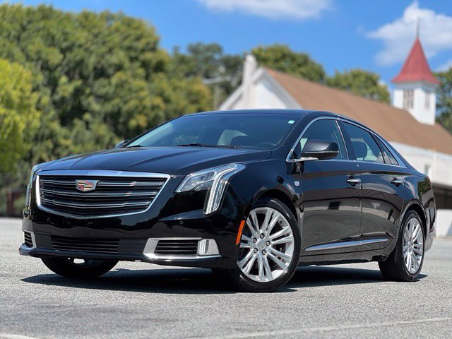Used 2019 Cadillac XTS Luxury FWD image 1