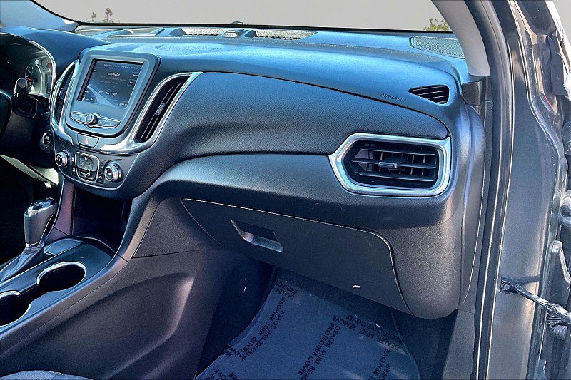 Used 2020 Chevrolet Equinox LT FWD image 25