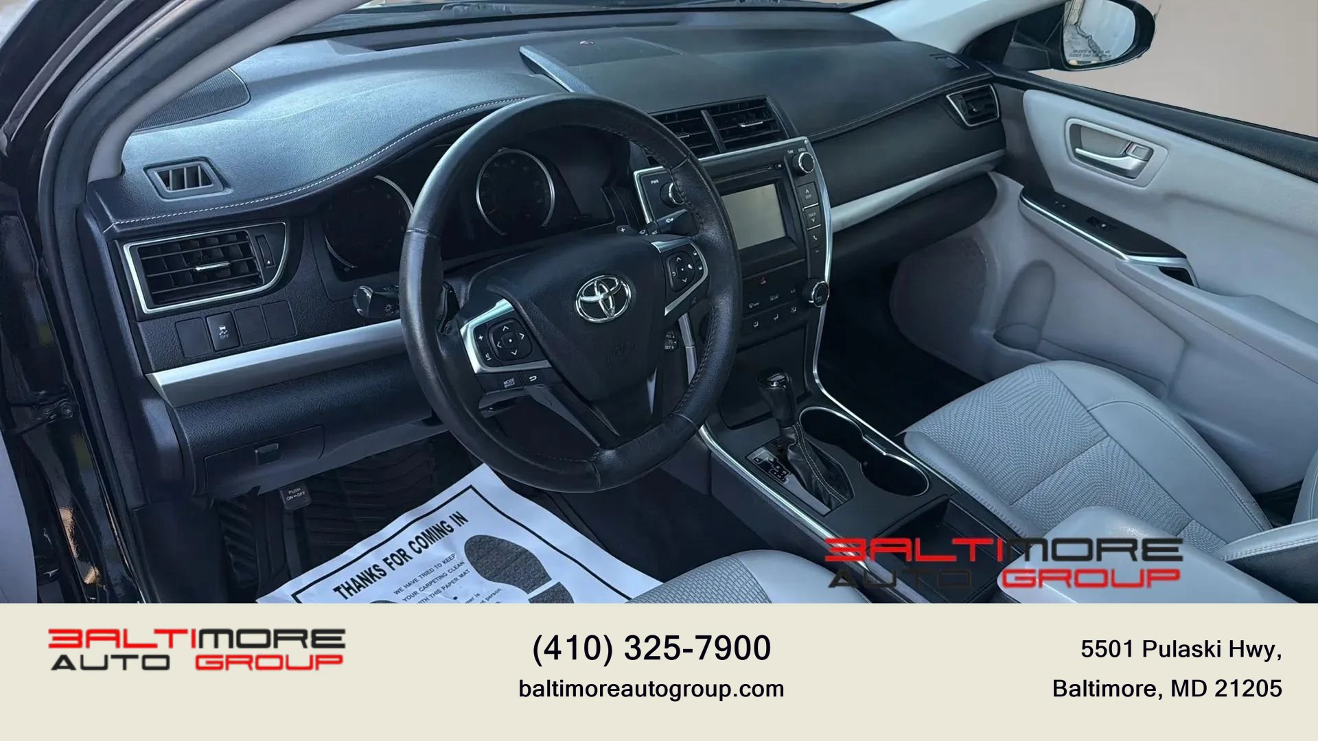 Used 2017 Toyota Camry SE w/ Moonroof Package FWD image 25