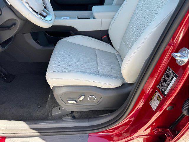 New 2027 Hyundai Santa Fe SEL AWD/4WD image 7