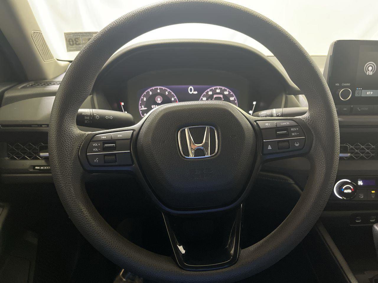 Used 2025 Honda Accord SE image 14