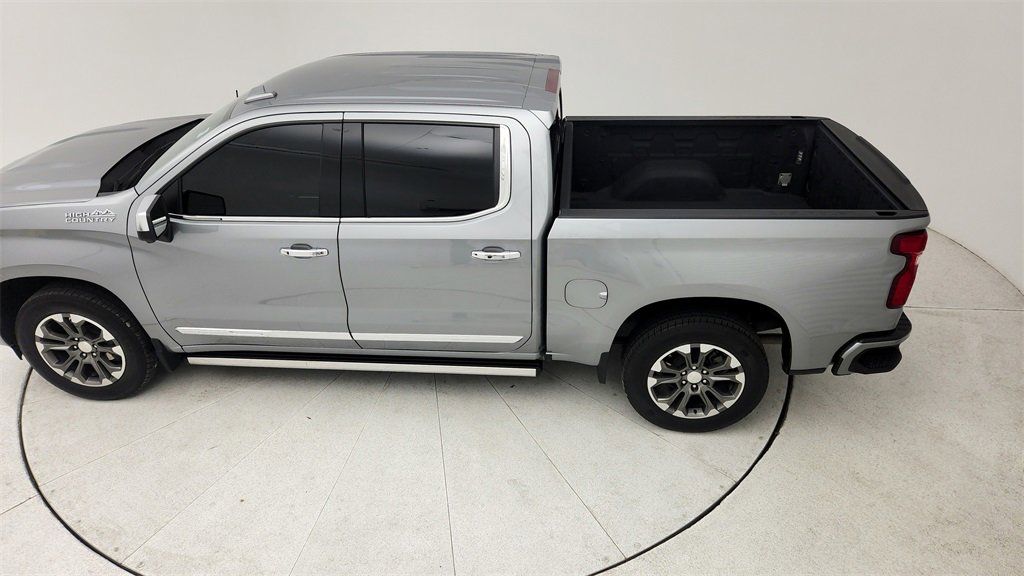 Certified 2023 Chevrolet Silverado 1500 High Country w/ Technology Package image 33