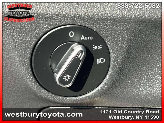 Used 2022 Volkswagen Jetta SE FWD image 24
