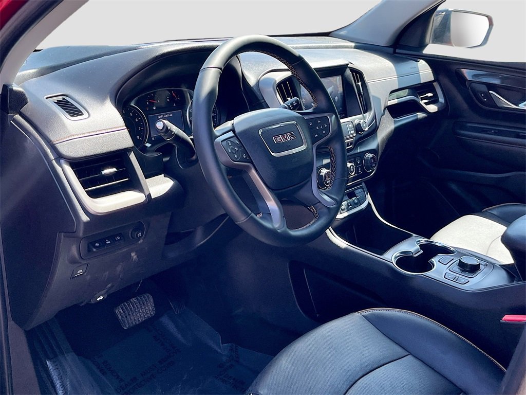 Used 2024 GMC Terrain AT4 w/ Tech Package image 9