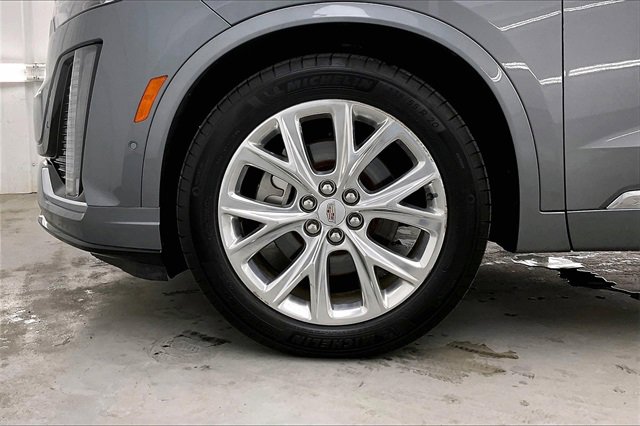 Used 2020 Cadillac XT6 Premium Luxury w/ Platinum Package image 10