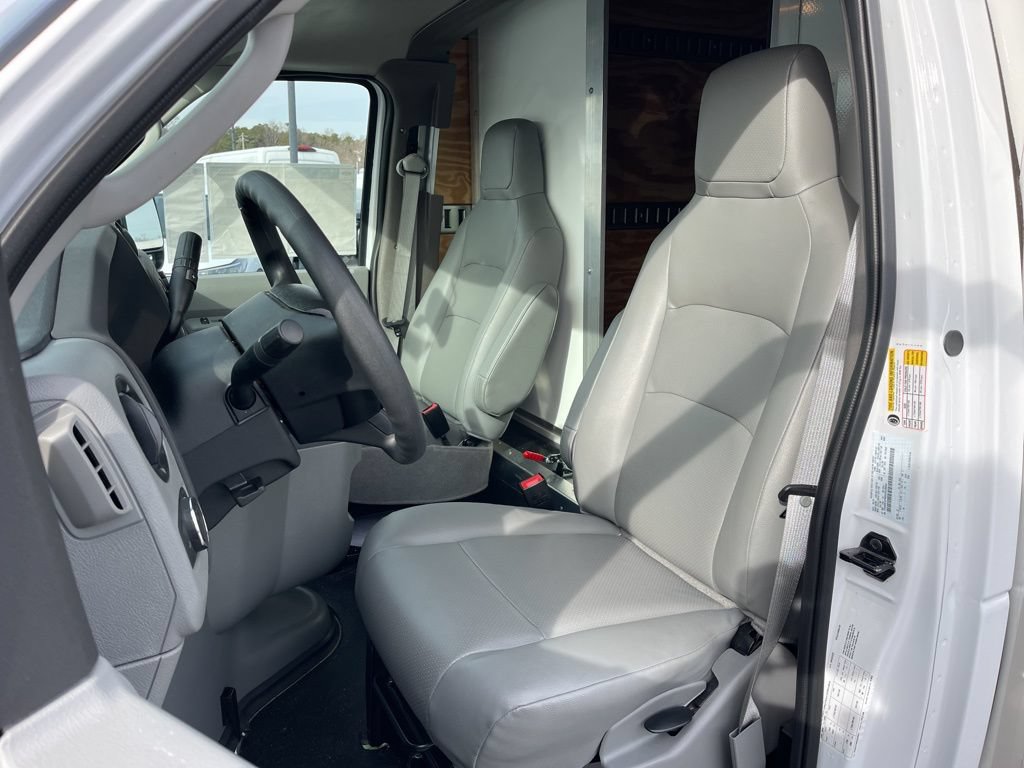 New 2025 Ford E-350 and Econoline 350 Super Duty w/ Power Equipment Group RWD image 18