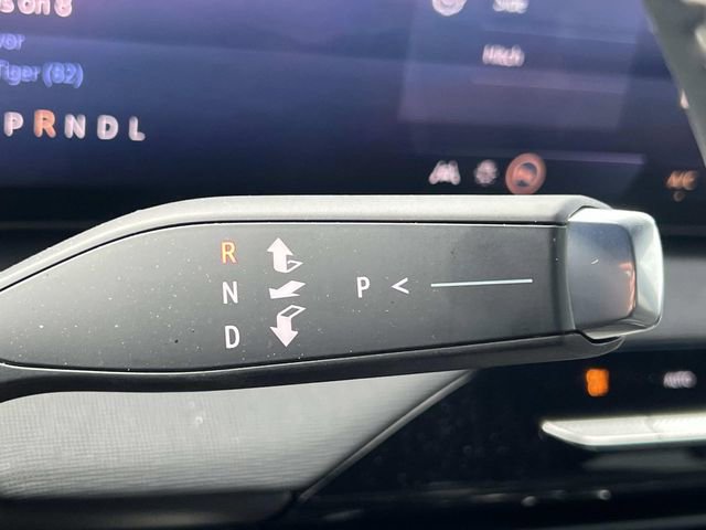 Used 2026 Buick Enclave Preferred w/ Power Package FWD image 31