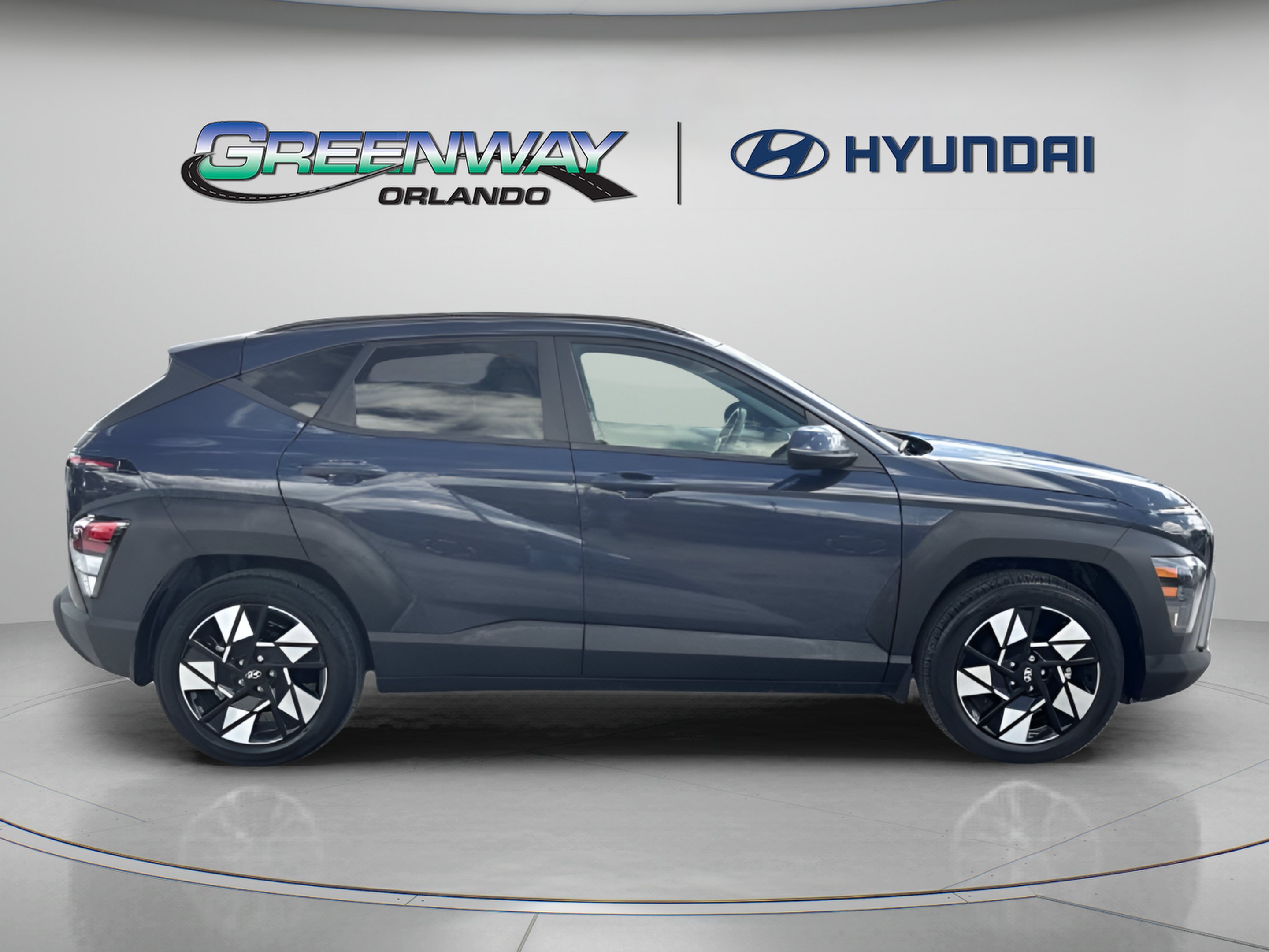 Used 2024 Hyundai Kona SEL w/ Convenience Package FWD image 8