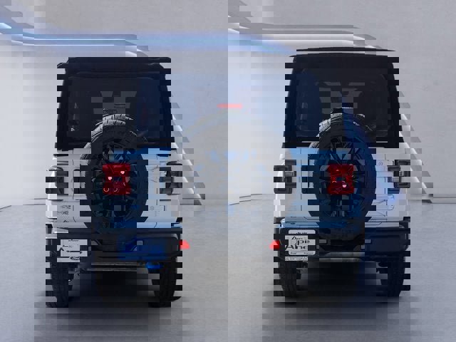 Used 2024 Jeep Wrangler Unlimited Sahara image 4