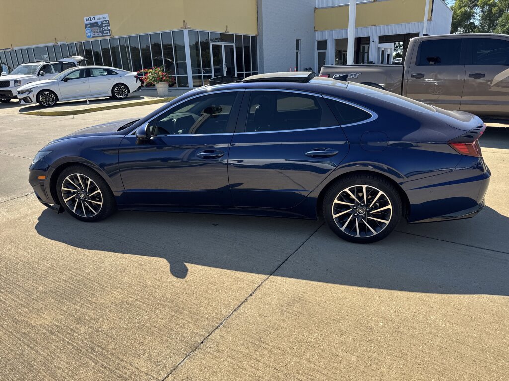 Used 2022 Hyundai Sonata Limited image 19