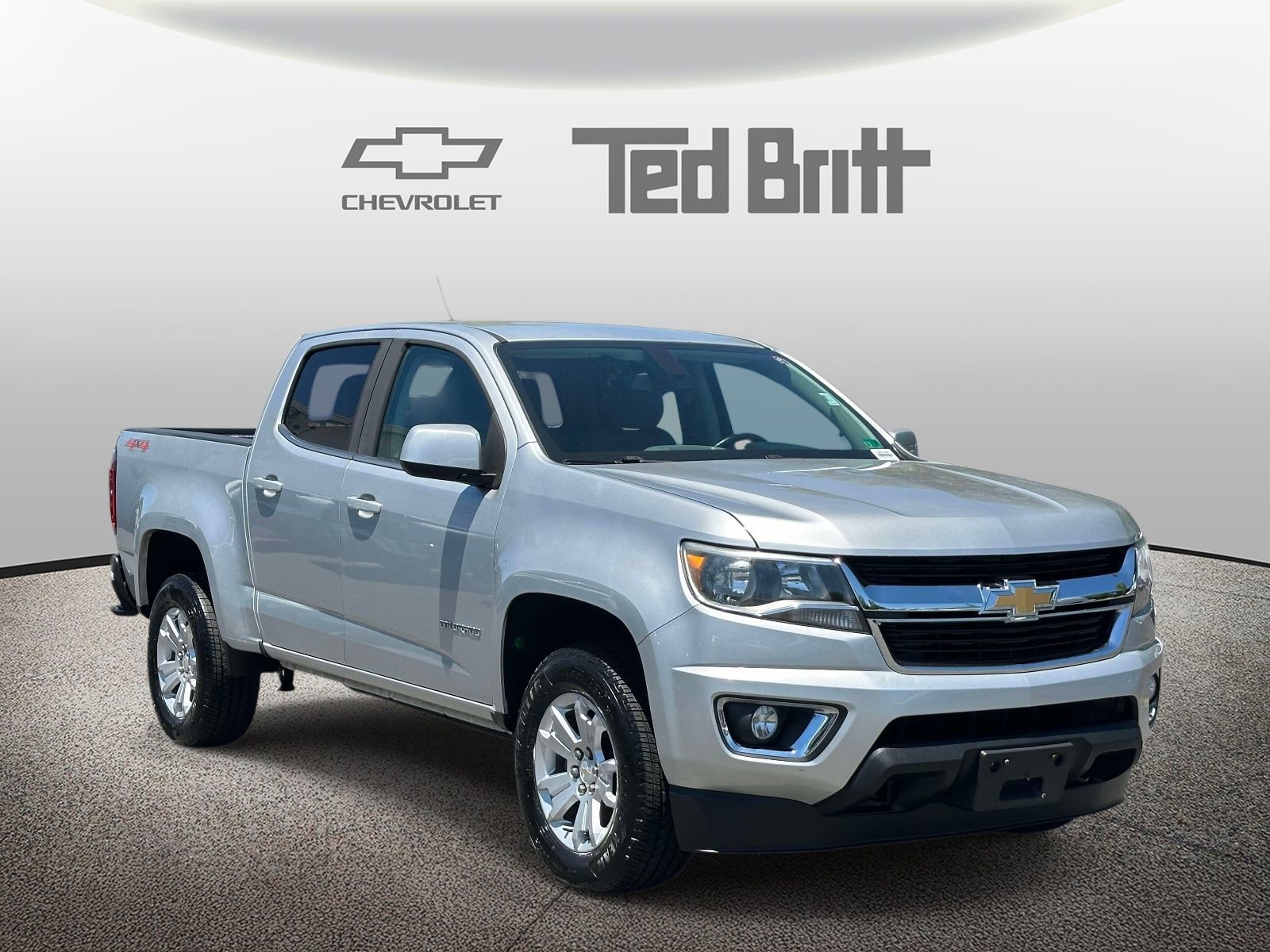 Used 2018 Chevrolet Colorado LT w/ LT Convenience Package AWD/4WD image 3
