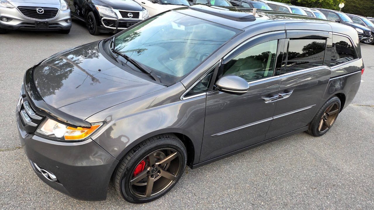 Used 2014 Honda Odyssey Touring Elite image 5