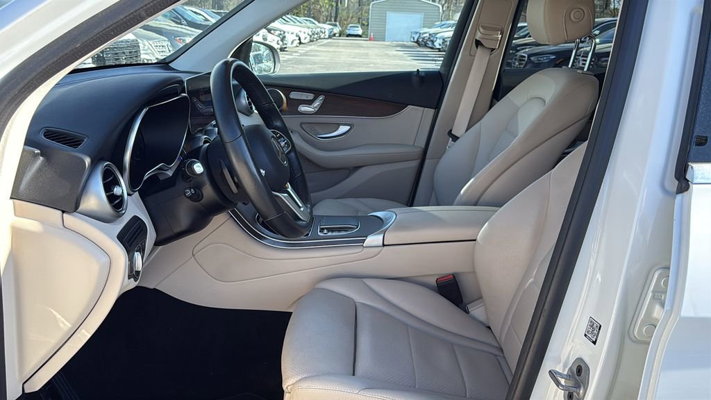Certified 2022 Mercedes-Benz GLC 300 4MATIC image 20