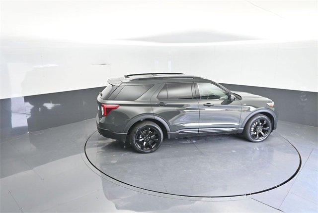 Used 2023 Ford Explorer ST-Line w/ Class IV Trailer Tow Package image 30