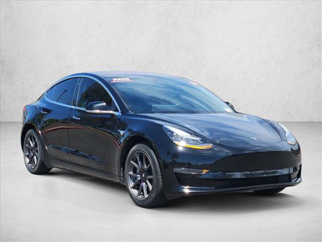 Used 2018 Tesla Model 3 Mid Range RWD video 2