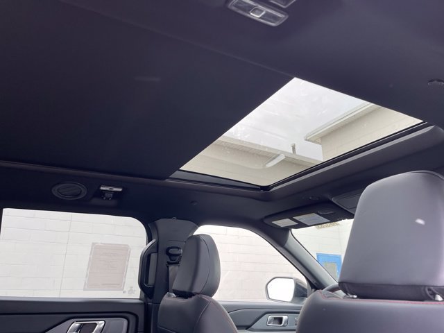 New 2026 Ford Explorer ST-Line w/ ST-Line Street Pack AWD/4WD image 37