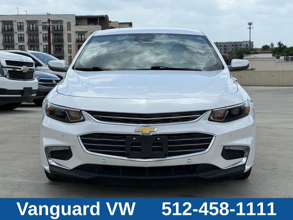 Used 2016 Chevrolet Malibu LT w/ Driver Confidence Package FWD image 4