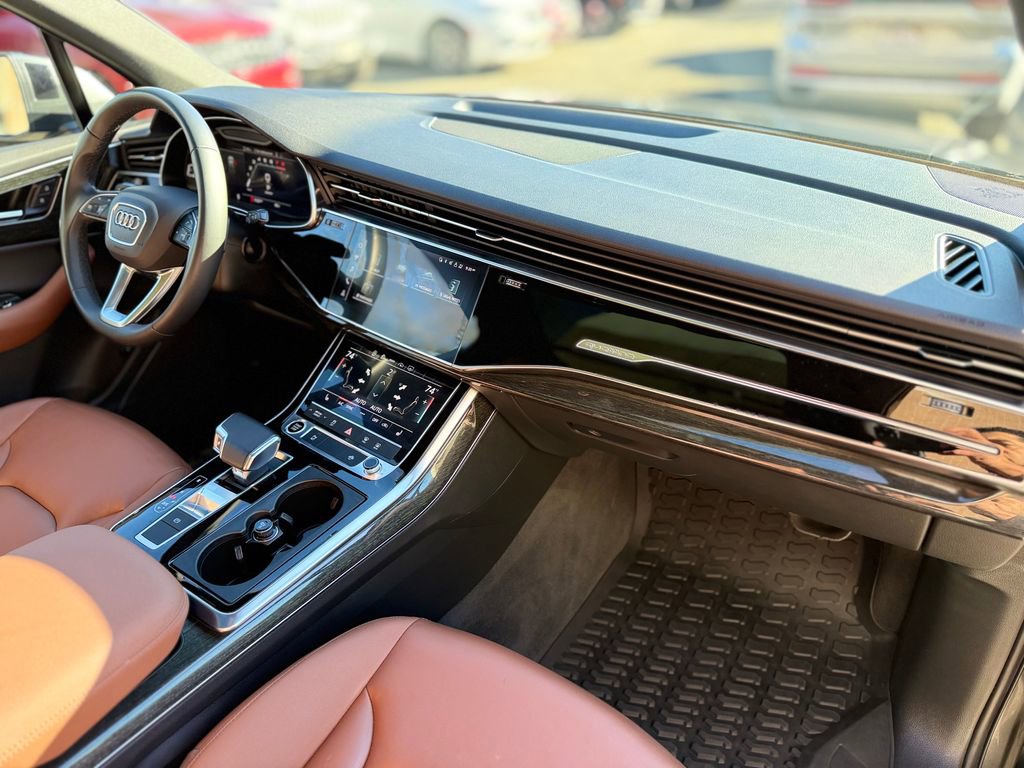 Used 2022 Audi Q7 2.0T Premium image 9