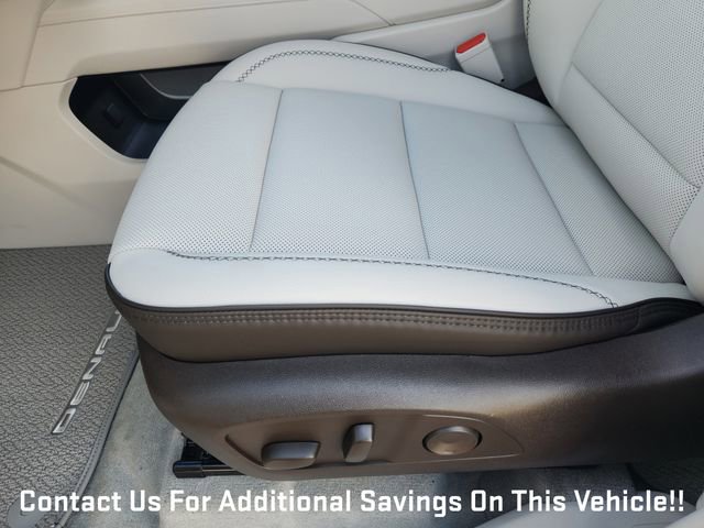 New 2026 GMC Acadia Denali w/ Super Cruise Package FWD image 18
