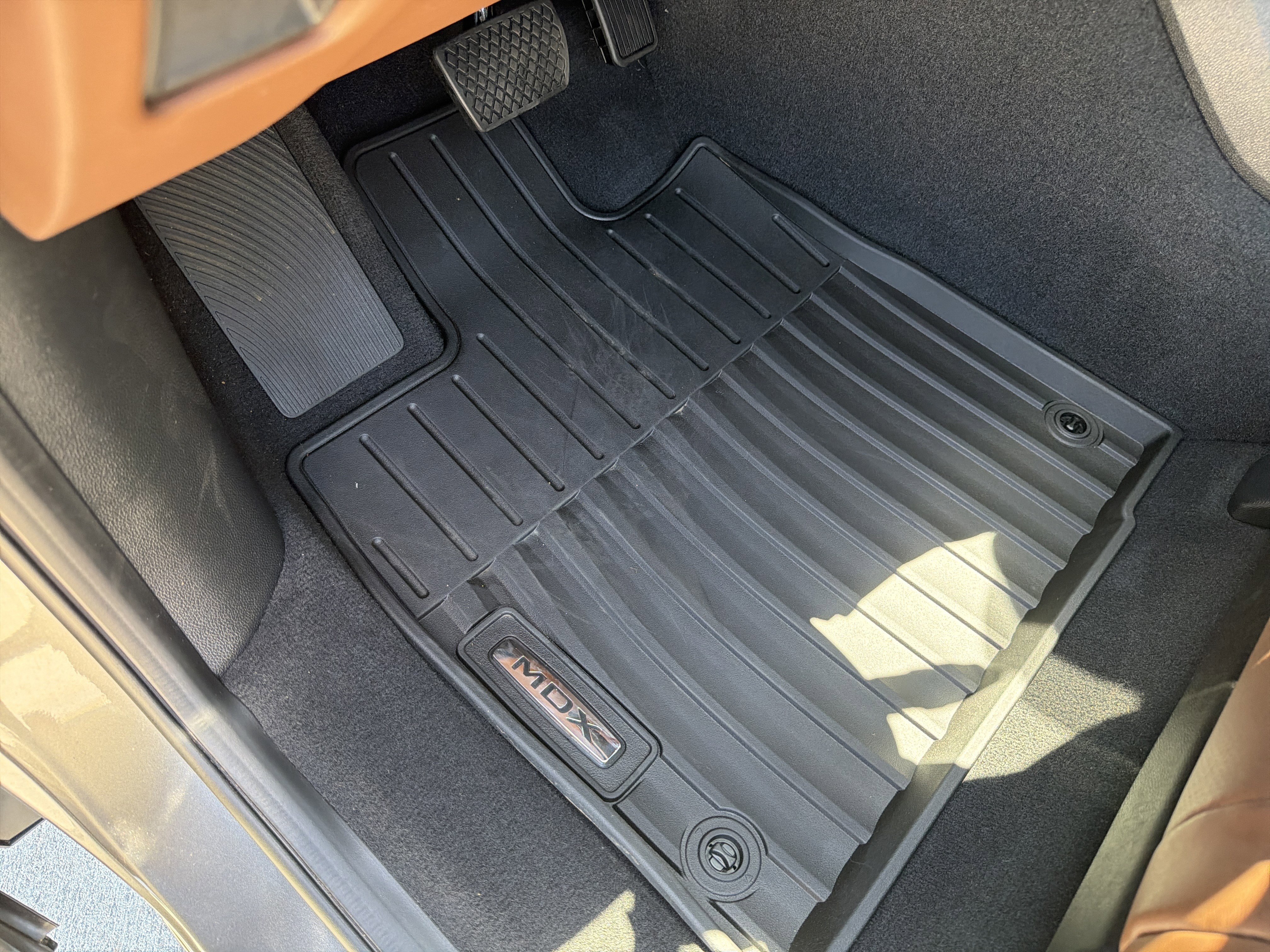 Certified 2026 Acura MDX FWD w/ Technology Package image 17
