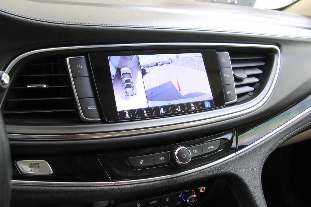 Used 2023 Buick Enclave Avenir w/ Avenir Technology Package FWD image 21