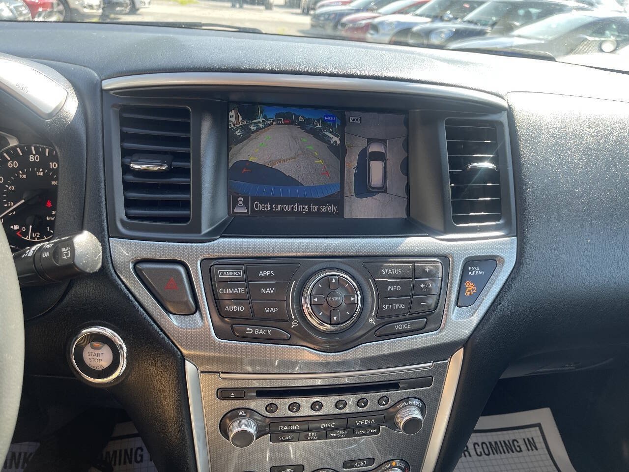 Used 2017 Nissan Pathfinder SL w/ SL Premium Package AWD/4WD image 19
