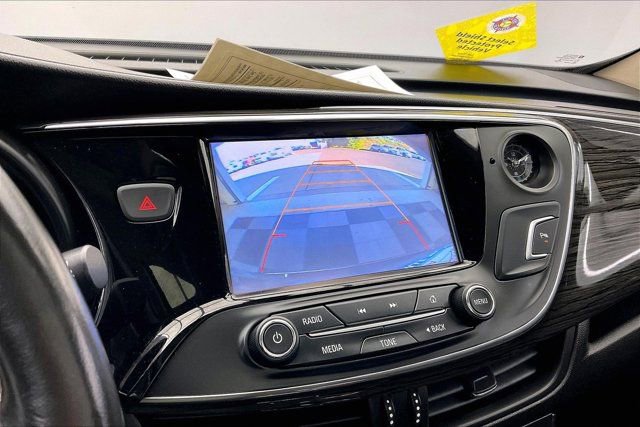 Used 2017 Buick Envision Essence image 22