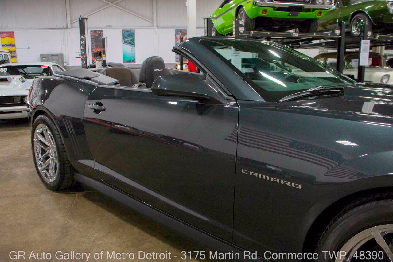 Used 2013 Chevrolet Camaro ZL1 RWD image 25
