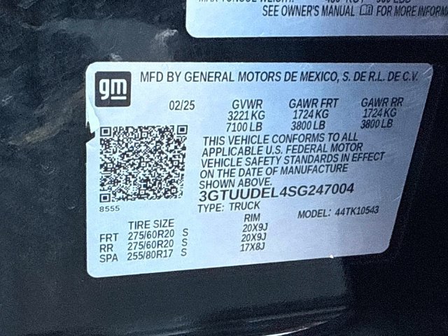 Used 2025 GMC Sierra 1500 SLT w/ SLT Premium Plus Package AWD/4WD image 31